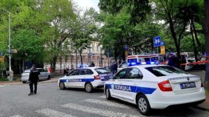 UŽAS U BEOGRADU: Maloljetnik u školi pucao na učenike