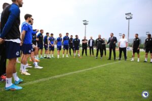 Zmajevi jučer odradili trening u Zenici, motivacioni govor održao Vico Zeljković
