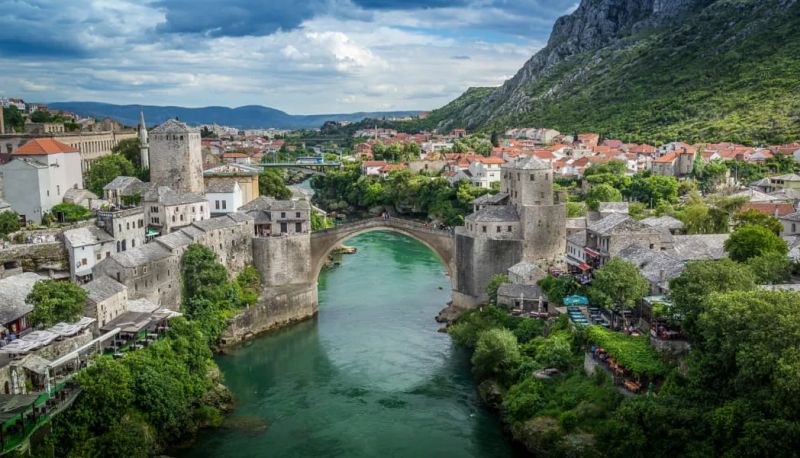 I početak novembra natprosječno topao, ali uz nestabilno vrijeme, kišu i pljuskove