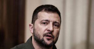 Zelenskiy zahvalio vojsci što se bori protiv ruskih napada i službama koje se bore i u ekstremnim temperaturama