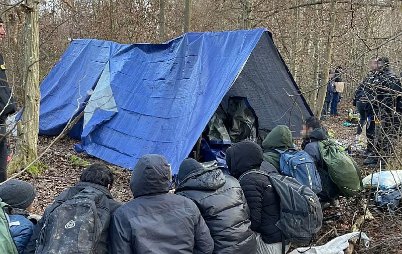 Predložen pritvor za četiri migranta, utvrđuju se okolnosti zašto su bili naoružani