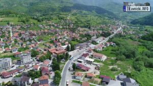 Ljudi za primjer: Turbećani pritekli u pomoć porodici čije je vozilo oštećeno