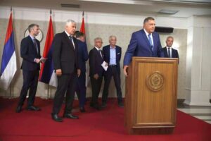 Dodik o trojci: Sa žarom su dočekali moju optužnicu, a pitanje je kada će i njihove