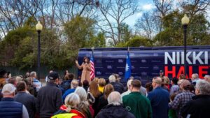 Nikki Haley: Kandidatura Trumpa za predsjednika bila bi samoubistvo za SAD