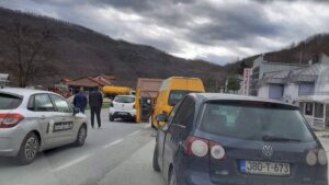 Udes kod Žepča, tri osobe povrijeđene