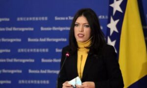 Sanja Vulić i dalje 'istražuje': Ko je naložio uklanjanje drveća oko Suda BiH i ugrozio Dodika!?
