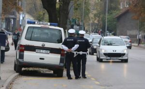 Vozač Audija udario pješakinju i nanio joj teške tjelesne povrede
