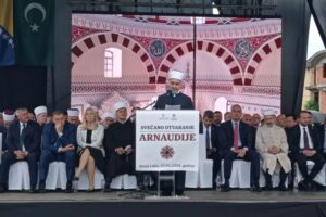 Reisul-ulema Kavazović: Pozivam sve dobronamjerne ljude Banje Luke da štite jedni druge i čuvaju bogomolje