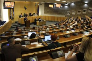Dom naroda danas o dopunama Zakona o PIO i imenovanju novih članova FERK-a