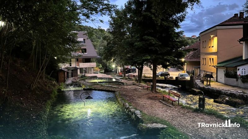 Travnička Plava voda u prelijepom ruhu: Nova rasvjeta, klupe i jedinstven užitak