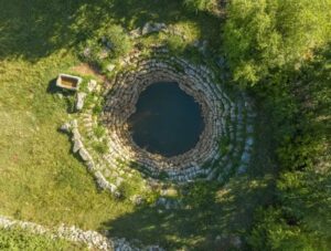 Nedaleko od Stoca nalazi se grčki bunar star 2.000 godina koji nikada nije presušio
