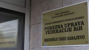Javni prihodi: Za šest mjeseci uplaćeno 3,9 milijardi KM