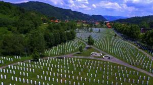 Pojačan promet na putevima prema Srebrenici, izbjegavajte rizična preticanja