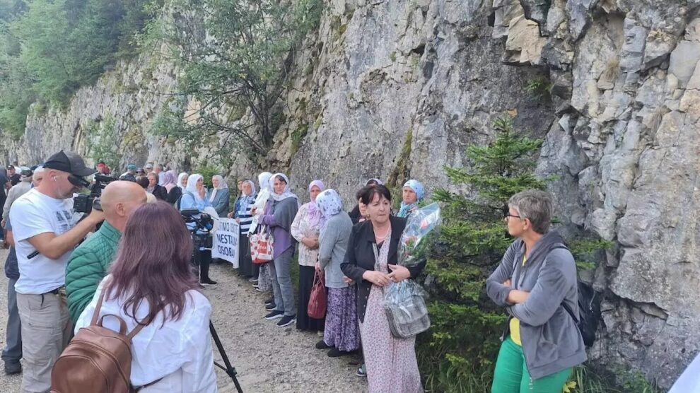 Obilježena 32. godišnjica zločina na Korićanskim stijenama
