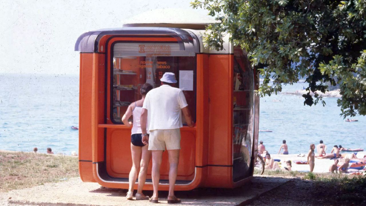 Crveni kiosk