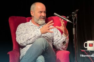 Vjekoslav Kramer gost 8. izdanja Travnik Talks: Publika uživala u razgovoru s Emelom