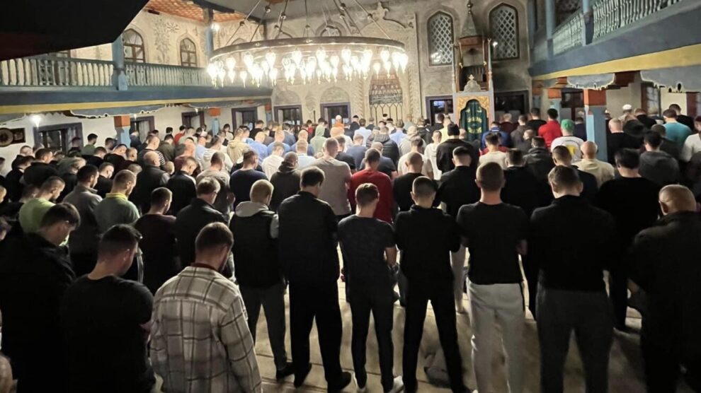 U Travniku od jučer uvedena đačka džuma: Cilj da učenici obave džumu bez utjecaja na školske obaveze