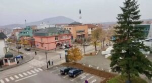 Muškarac ubio suprugu i sina, policija traga za njim