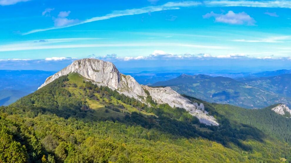 Naoblačenje tokom današnjeg dana, moguće su i padavine