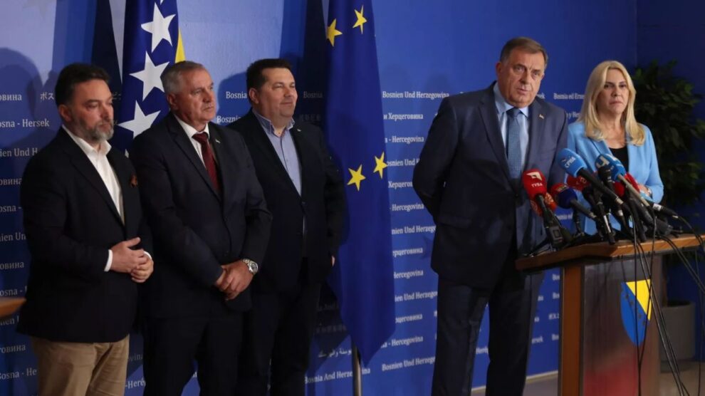 Izdat nalog za privođenje Dodika, Viškovića i Stevandića