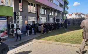 Broj zaposlenih u FBiH u februaru smanjen za 1.733 osobe