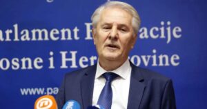 Potpredsjednik FBiH Refik Lendo uputio je čestitku povodom 15. aprila – Dana Armije RBiH