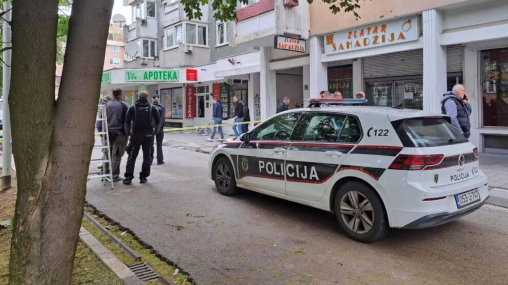 Lopovi tokom noći raznijeli bankomat na Alipašinom Polju