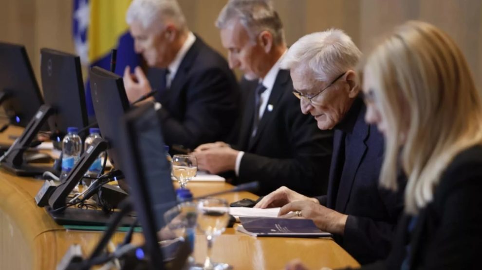 Špirić najavio blokadu Budžeta institucija BiH u Domu naroda PS BiH