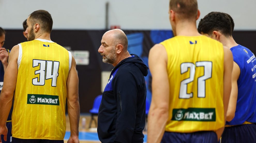 Adis Bećiragić podnio ostavku na mjesto selektora košarkaške reprezentacije BiH