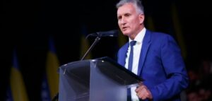Kemal Ademović napustio Narod i pravdu