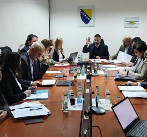 UO UIO BiH danas o povratu PDV-a za prvu nekretninu i raspodjeli prihoda među entitetima