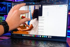 Apple konačno predstavio MacBook Pro s ekranom na dodir: Tehnološki iskorak koji ima svoju cijenu